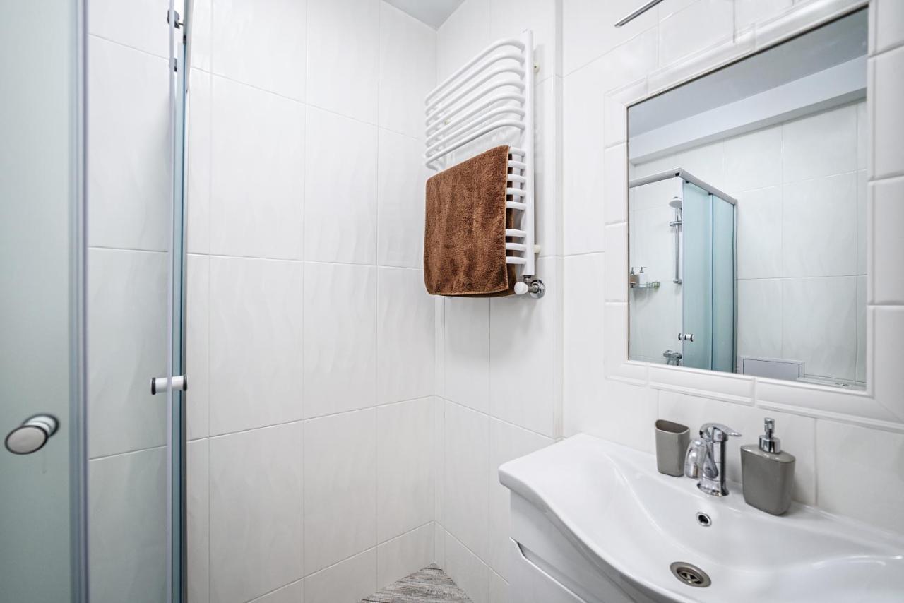 Joy Box Apartments Lviv Exterior photo