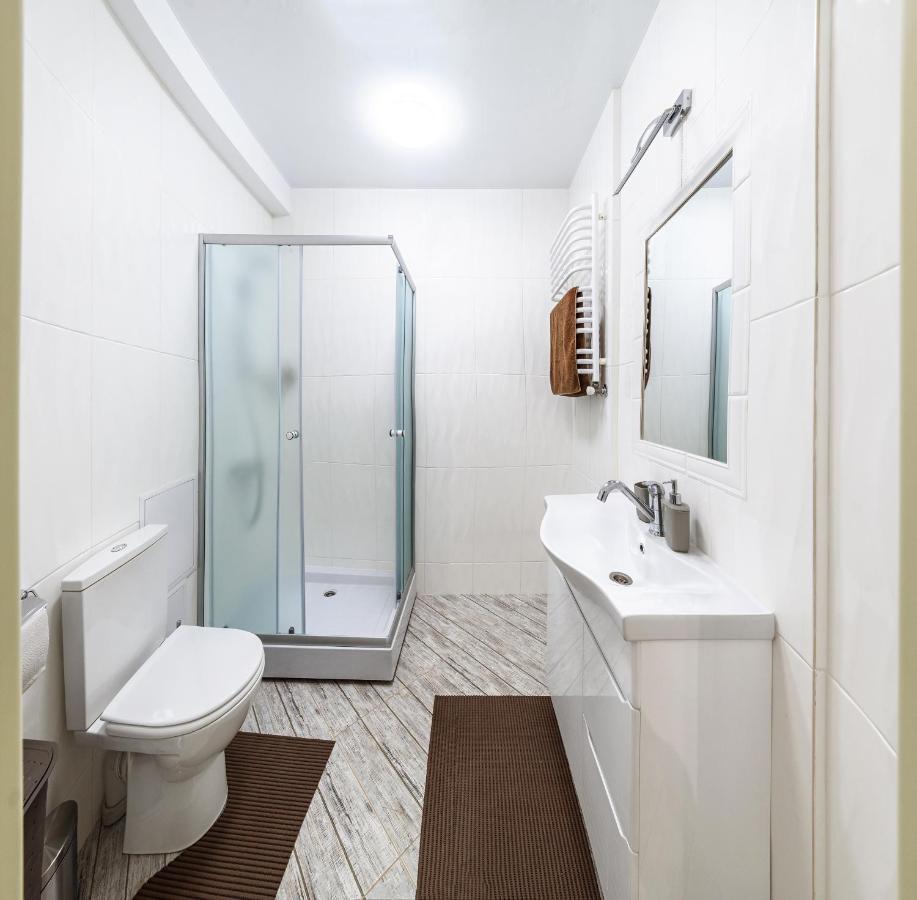 Joy Box Apartments Lviv Exterior photo